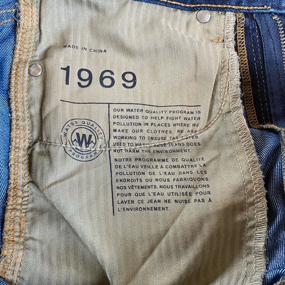 Gap Boyfriend Jeans - Picture 4 of 6